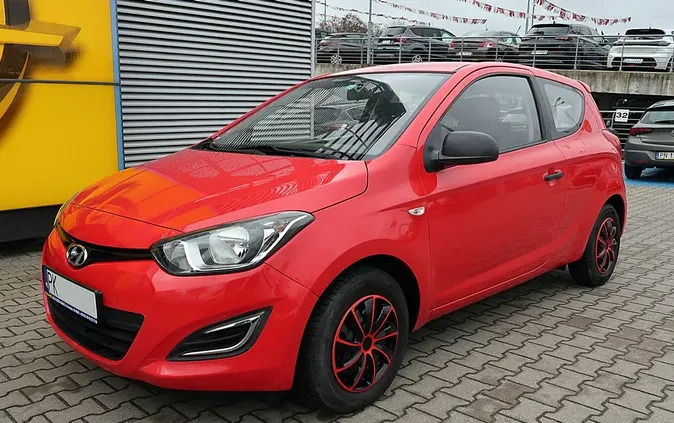 wielkopolskie Hyundai i20 cena 15900 przebieg: 135000, rok produkcji 2014 z Kowalewo Pomorskie